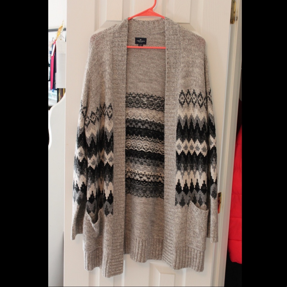 American Eagle Gray Cardigan